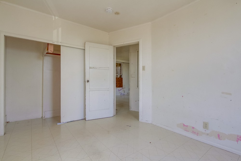 Virtual tour photo 24 of 69 for 2461 J St