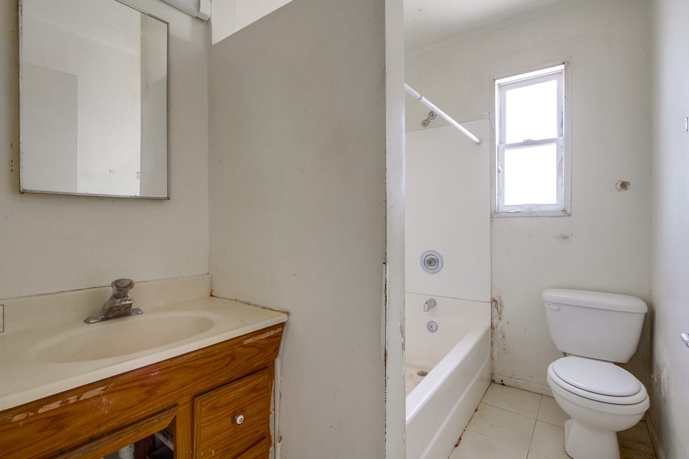 Virtual tour photo 26 of 69 for 2461 J St