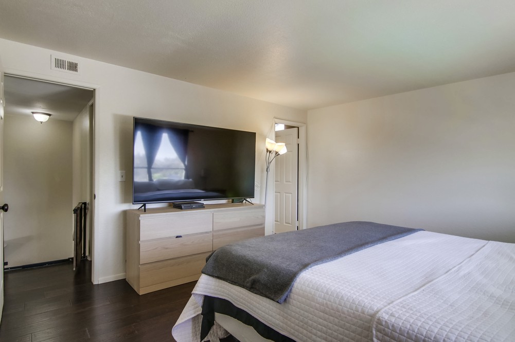 Virtual tour photo 39 of 57 for 2463 Bali Cove