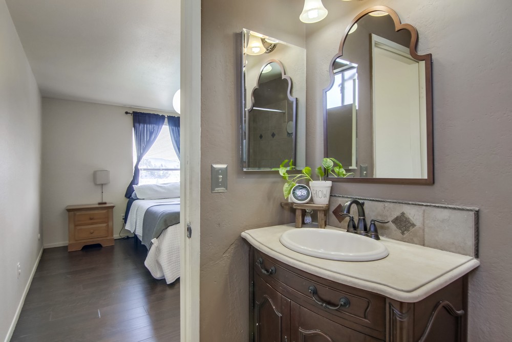 Virtual tour photo 42 of 57 for 2463 Bali Cove