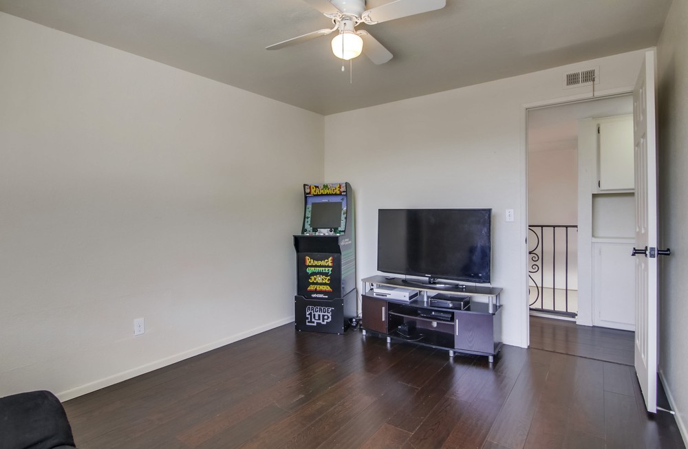 Virtual tour photo 44 of 57 for 2463 Bali Cove