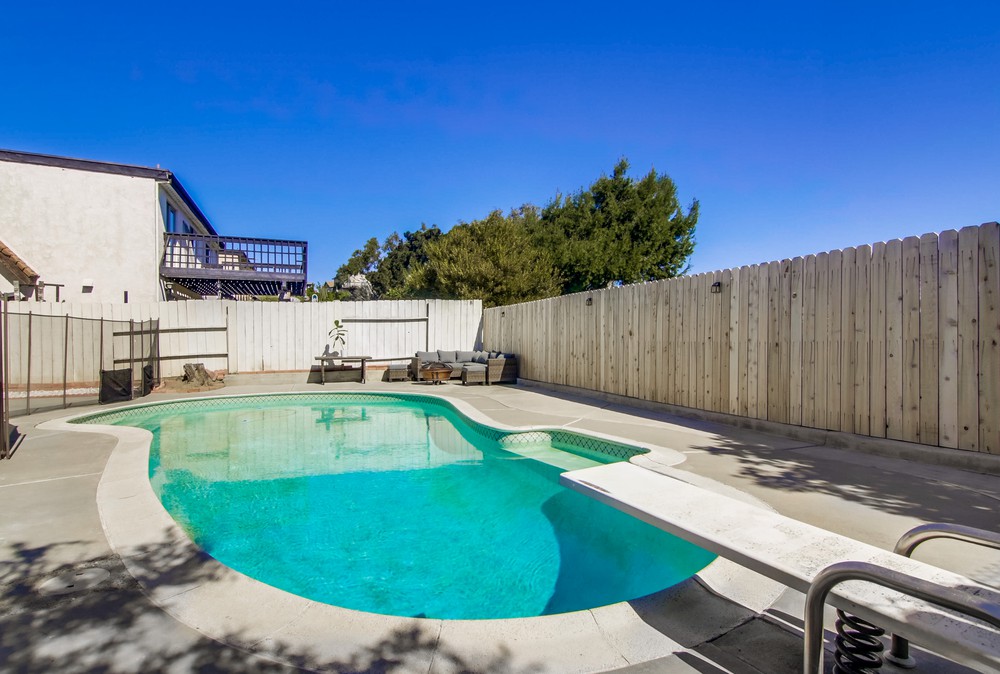Virtual tour photo 56 of 57 for 2463 Bali Cove