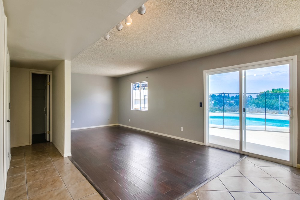 Virtual tour photo 11 of 49 for 2463 Bali Cove