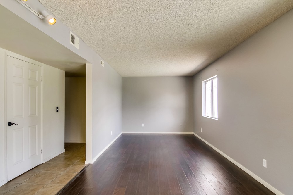 Virtual tour photo 12 of 49 for 2463 Bali Cove