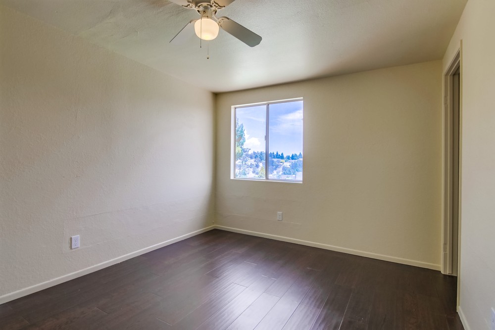 Virtual tour photo 32 of 49 for 2463 Bali Cove
