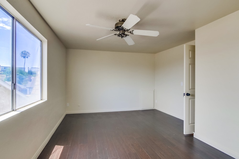Virtual tour photo 36 of 49 for 2463 Bali Cove