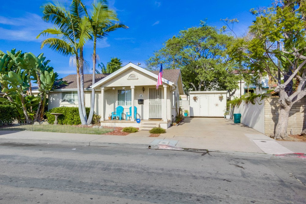 Virtual tour photo 3 of 37 for 2466 Congress St