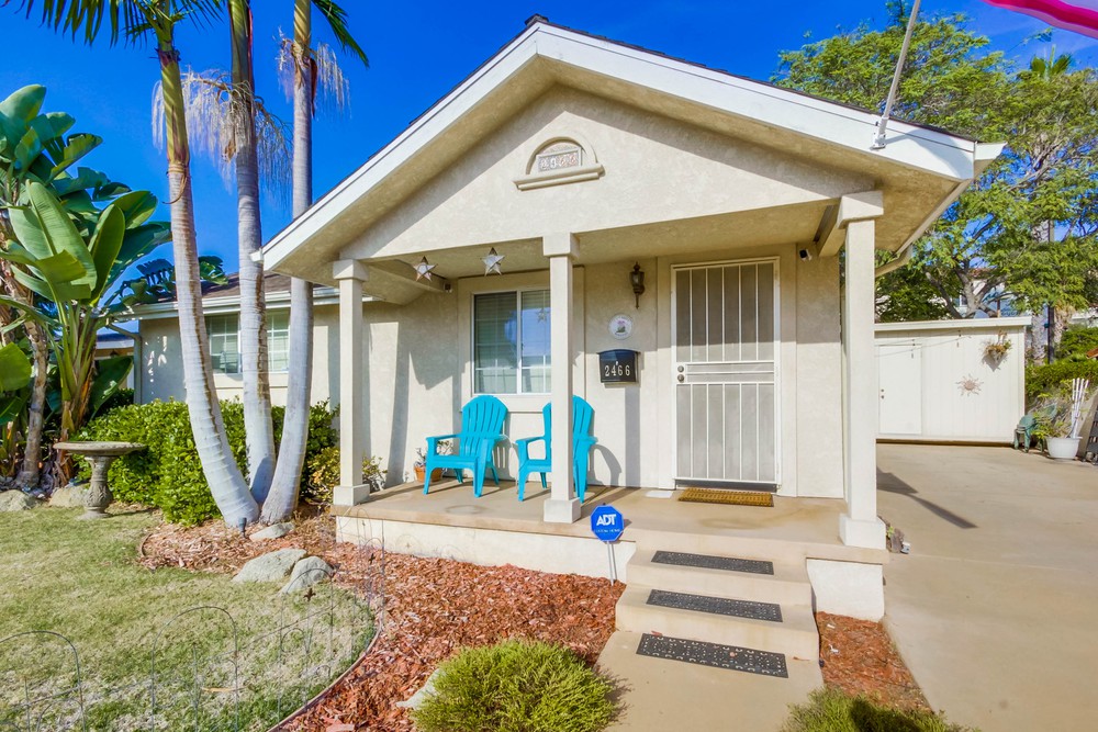 Virtual tour photo 6 of 37 for 2466 Congress St