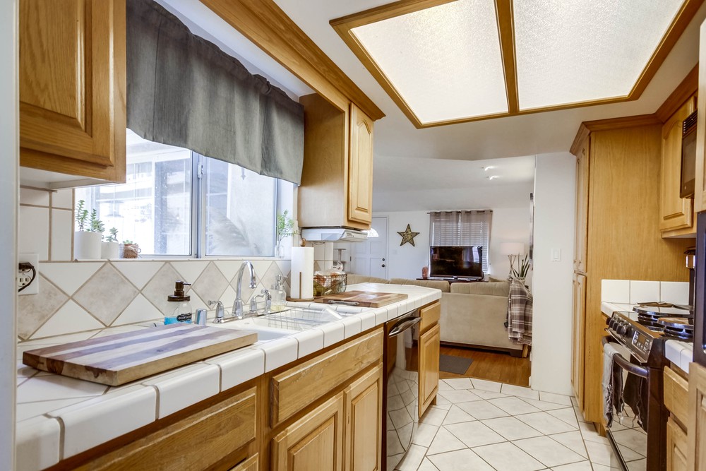 Virtual tour photo 20 of 37 for 2466 Congress St