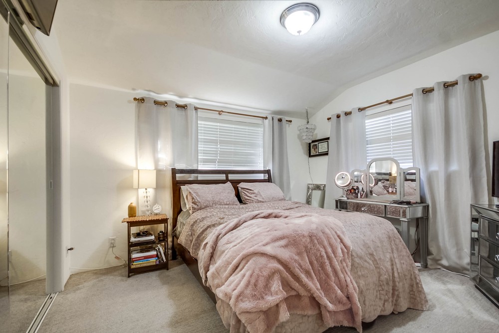 Virtual tour photo 22 of 37 for 2466 Congress St