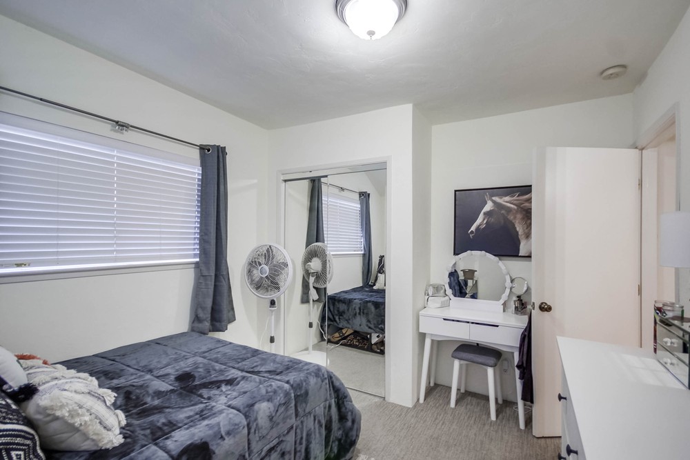 Virtual tour photo 29 of 37 for 2466 Congress St