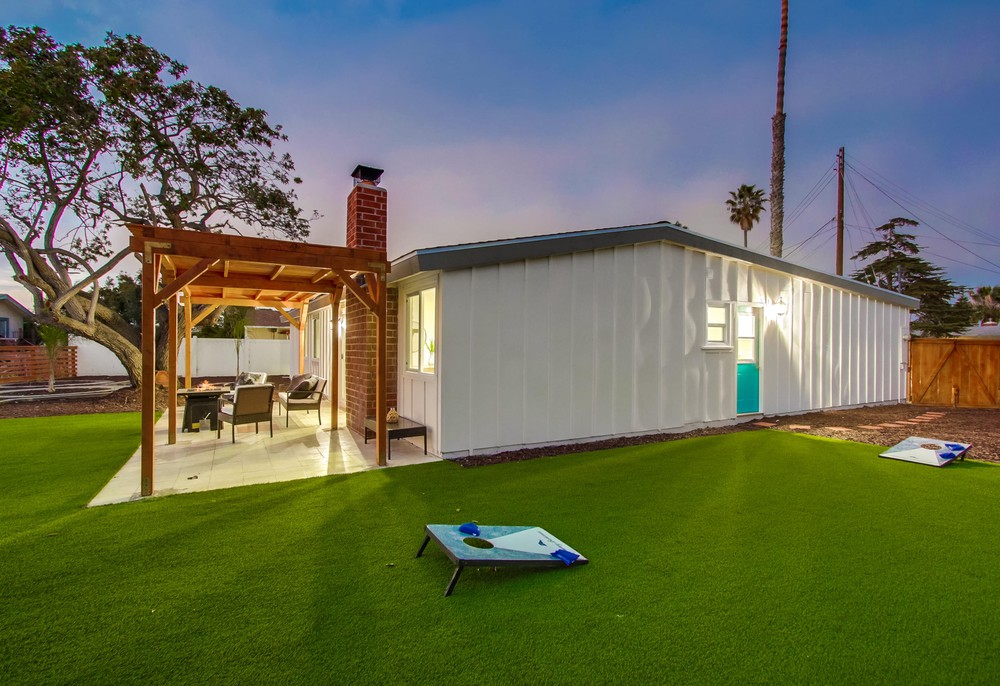 Virtual tour photo 13 of 84 for 2468 Larrabee Pl