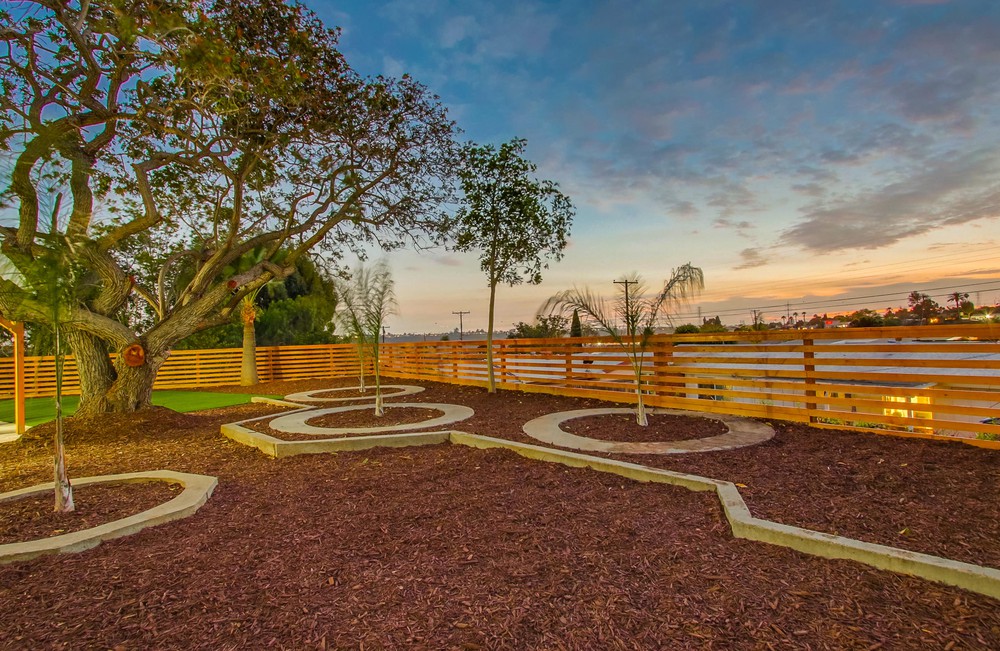 Virtual tour photo 17 of 84 for 2468 Larrabee Pl