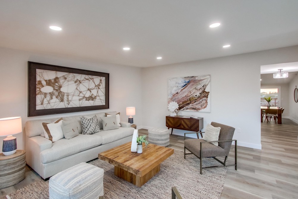 Virtual tour photo 23 of 84 for 2468 Larrabee Pl