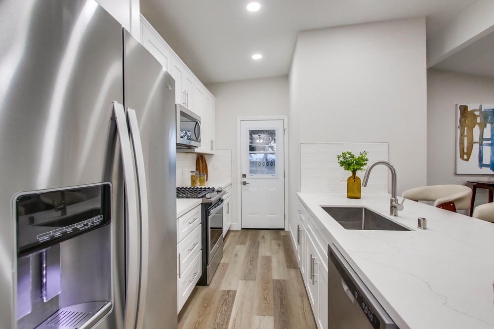 Virtual tour photo 35 of 84 for 2468 Larrabee Pl