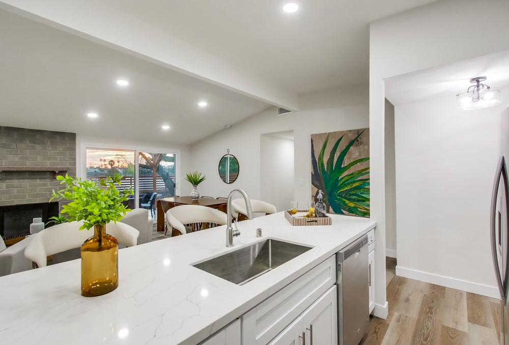 Virtual tour photo 38 of 84 for 2468 Larrabee Pl