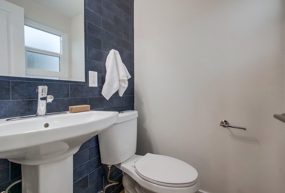 Virtual tour photo 40 of 84 for 2468 Larrabee Pl