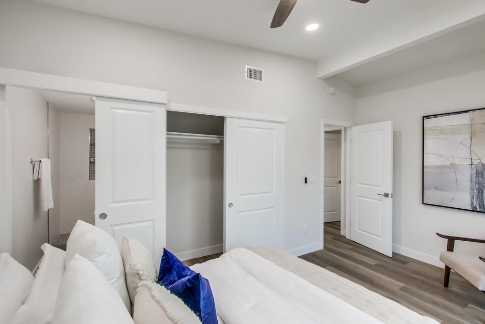 Virtual tour photo 47 of 84 for 2468 Larrabee Pl
