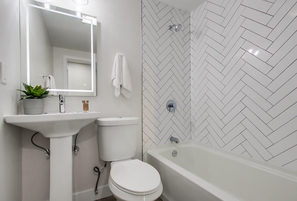 Virtual tour photo 61 of 84 for 2468 Larrabee Pl