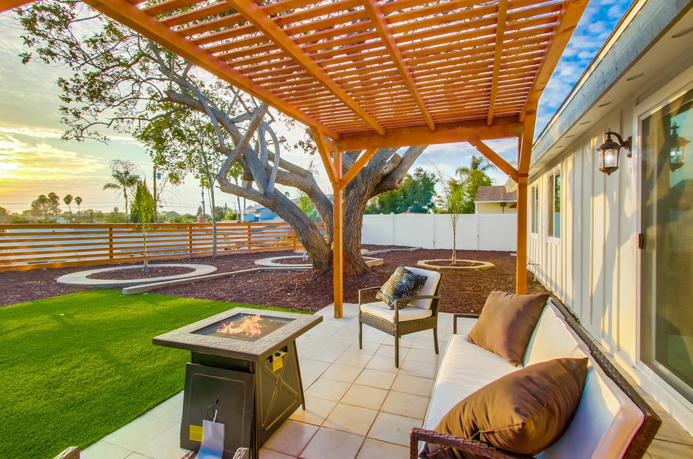 Virtual tour photo 70 of 84 for 2468 Larrabee Pl