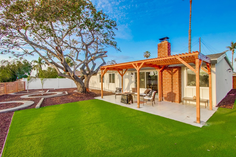Virtual tour photo 73 of 84 for 2468 Larrabee Pl