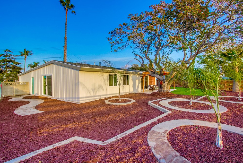 Virtual tour photo 77 of 84 for 2468 Larrabee Pl