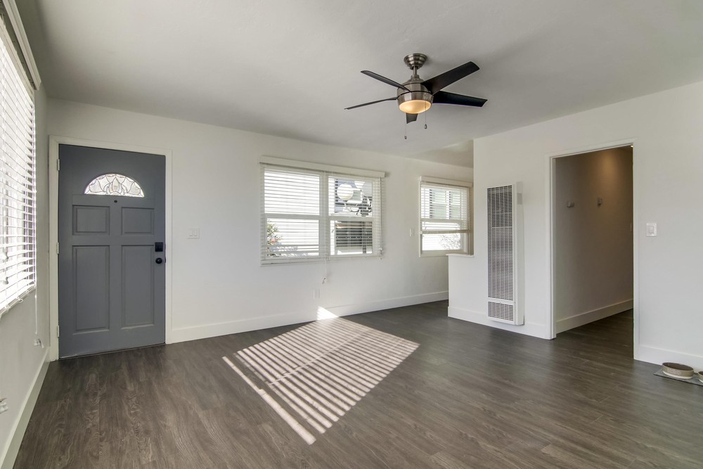 Virtual tour photo 6 of 108 for 2470 B St