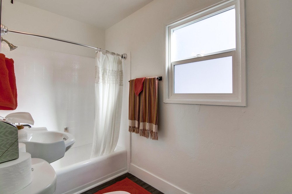 Virtual tour photo 19 of 108 for 2470 B St