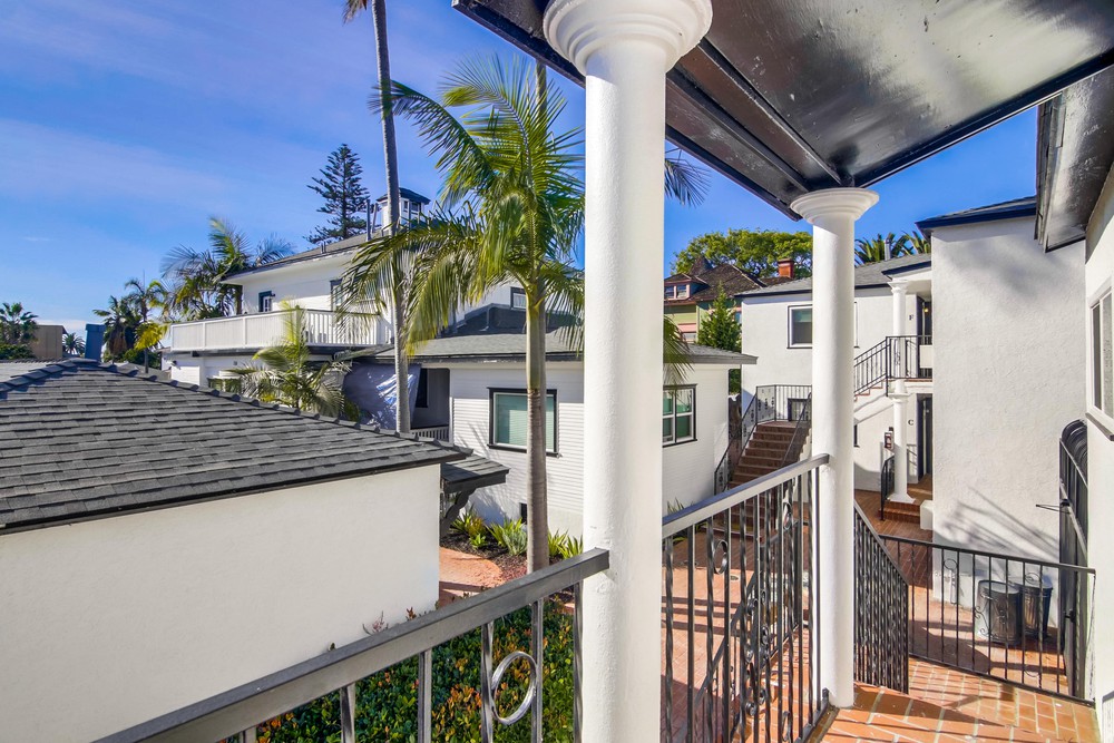 Virtual tour photo 21 of 108 for 2470 B St