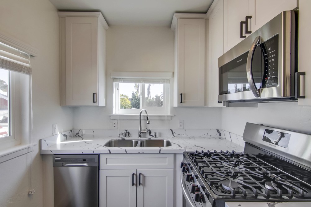 Virtual tour photo 27 of 108 for 2470 B St