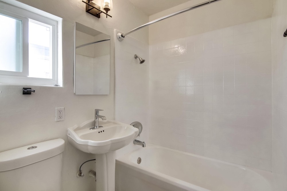 Virtual tour photo 33 of 108 for 2470 B St