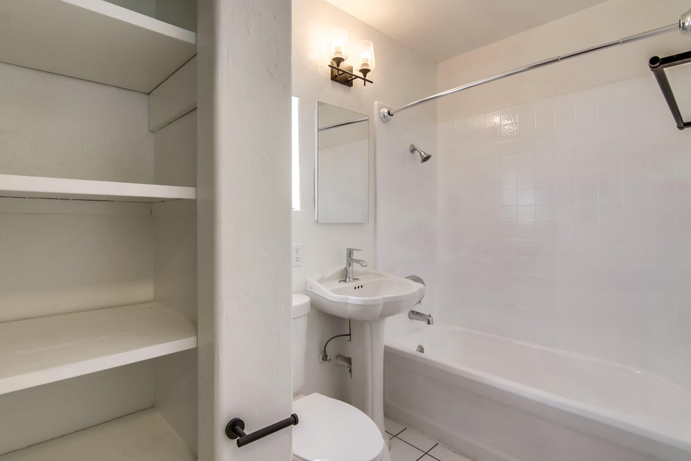 Virtual tour photo 34 of 108 for 2470 B St