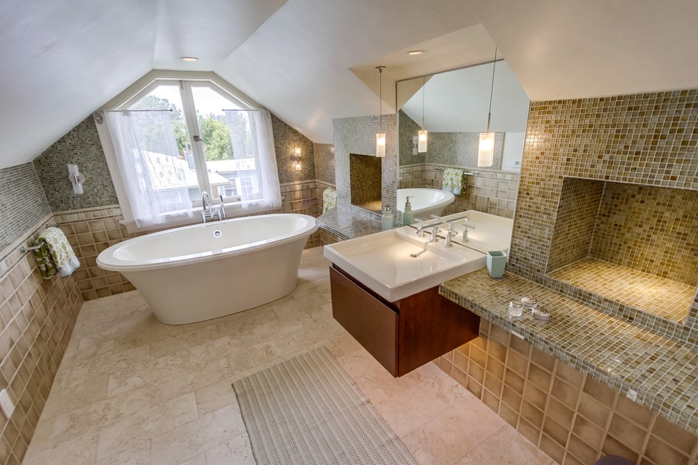 Virtual tour photo 60 of 116 for 2470 E St