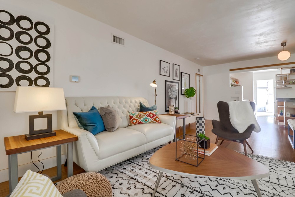 Virtual tour photo 7 of 53 for 2471 B St