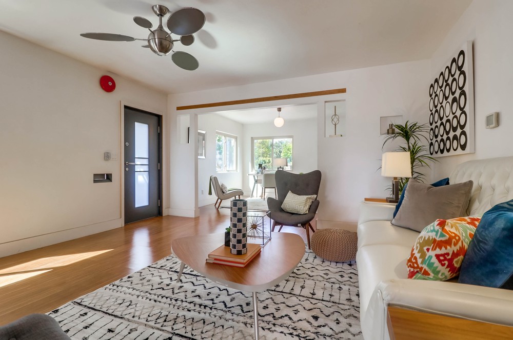 Virtual tour photo 8 of 53 for 2471 B St