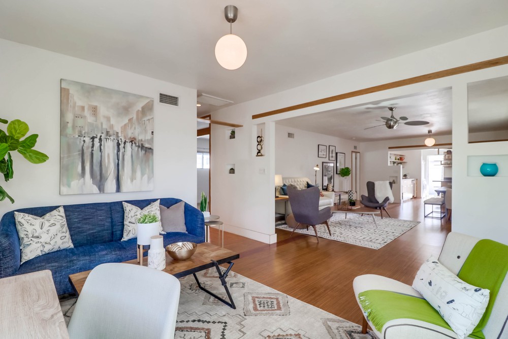 Virtual tour photo 13 of 53 for 2471 B St
