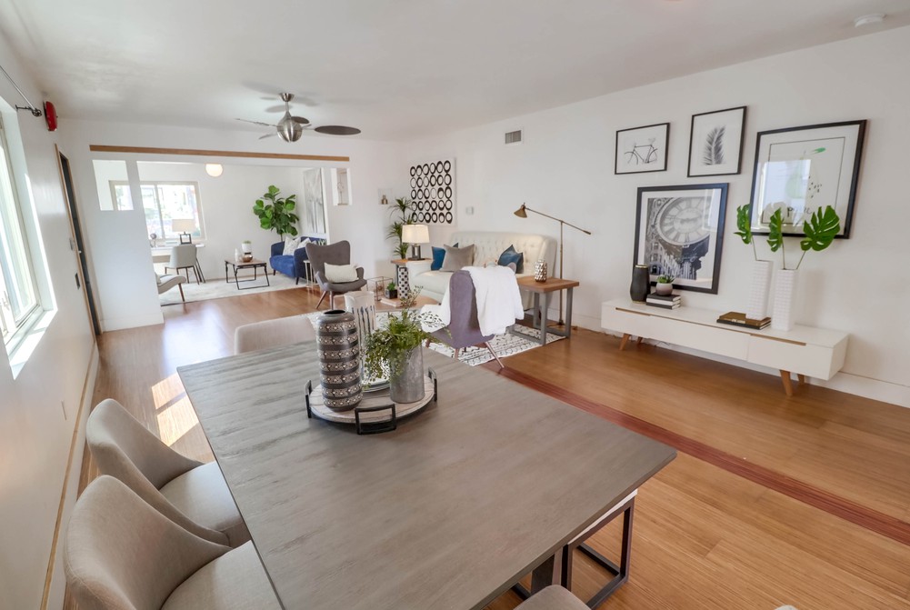 Virtual tour photo 18 of 53 for 2471 B St