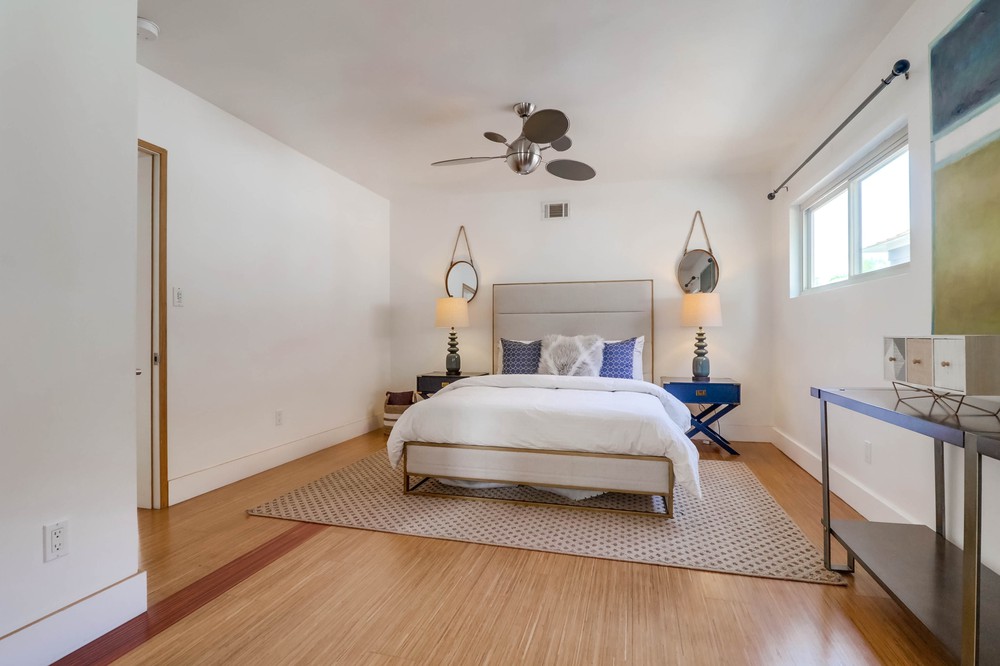 Virtual tour photo 34 of 53 for 2471 B St