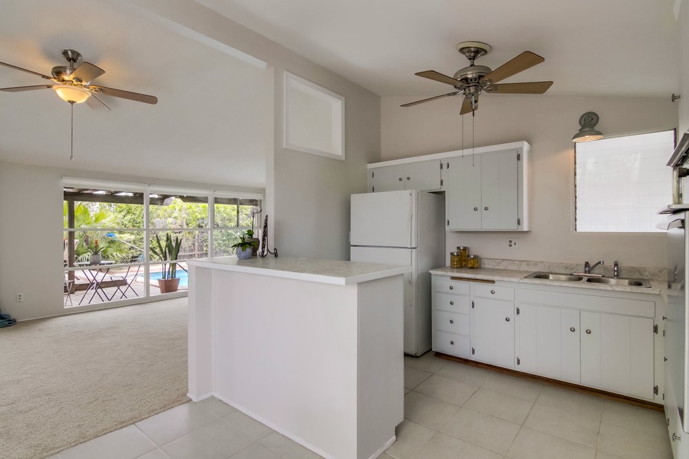 Virtual tour photo 22 of 52 for 2472 Monette Dr