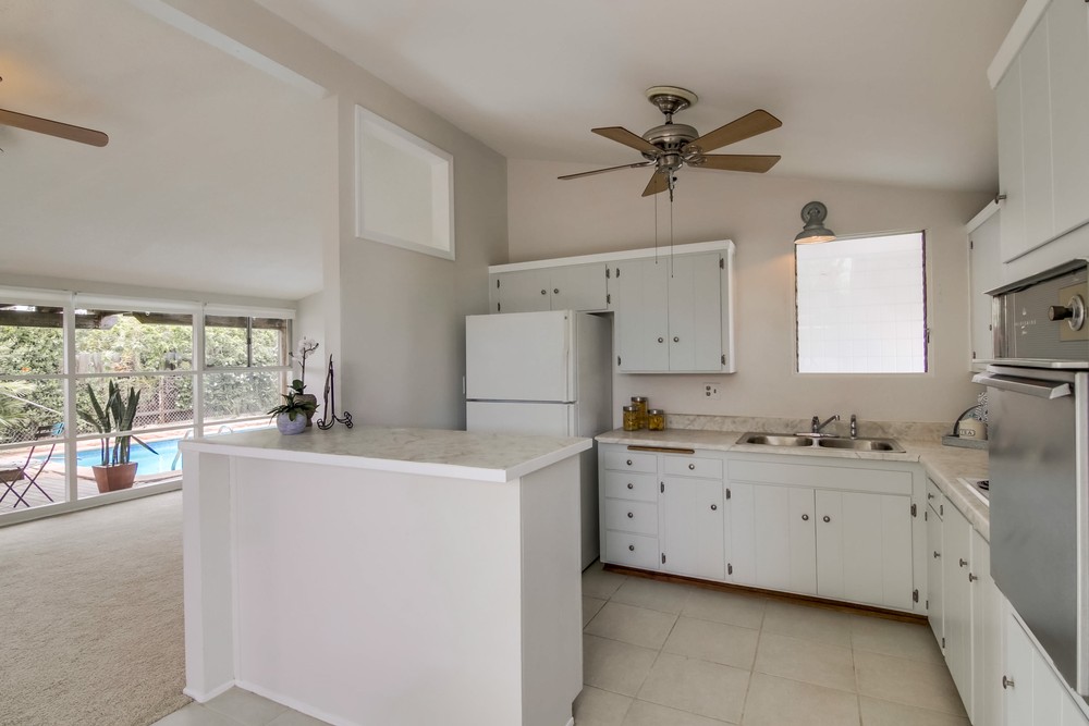 Virtual tour photo 23 of 52 for 2472 Monette Dr