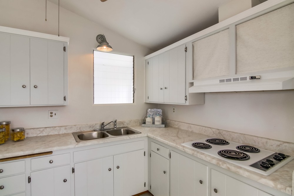 Virtual tour photo 24 of 52 for 2472 Monette Dr