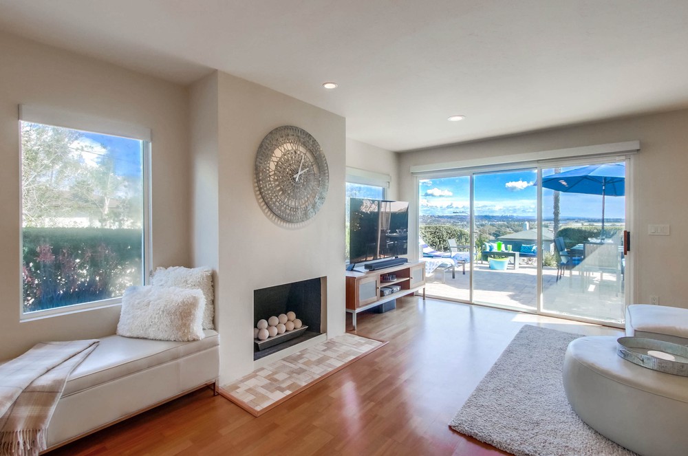 Virtual tour photo 8 of 56 for 2473 Geranium St