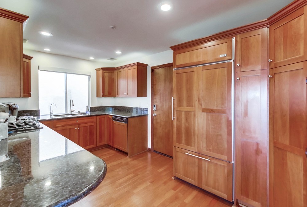 Virtual tour photo 14 of 56 for 2473 Geranium St