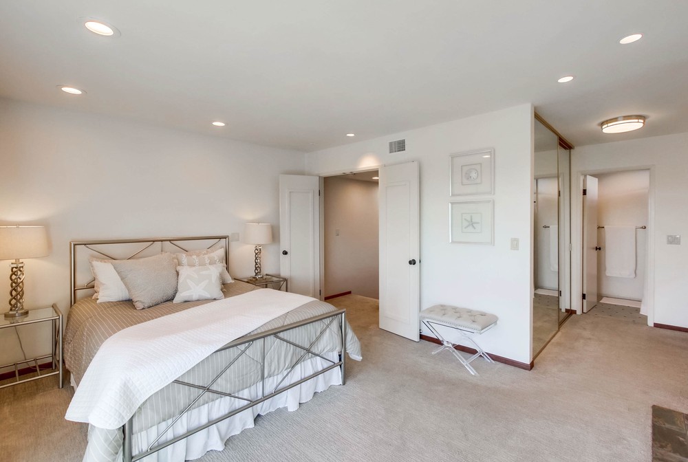 Virtual tour photo 22 of 56 for 2473 Geranium St