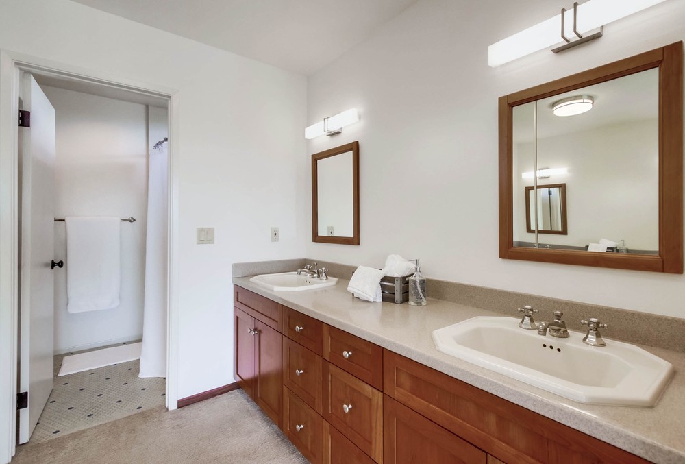 Virtual tour photo 26 of 56 for 2473 Geranium St