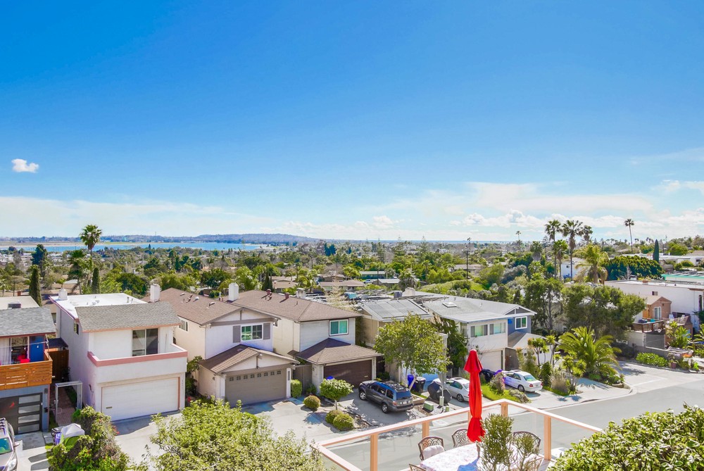 Virtual tour photo 31 of 56 for 2473 Geranium St