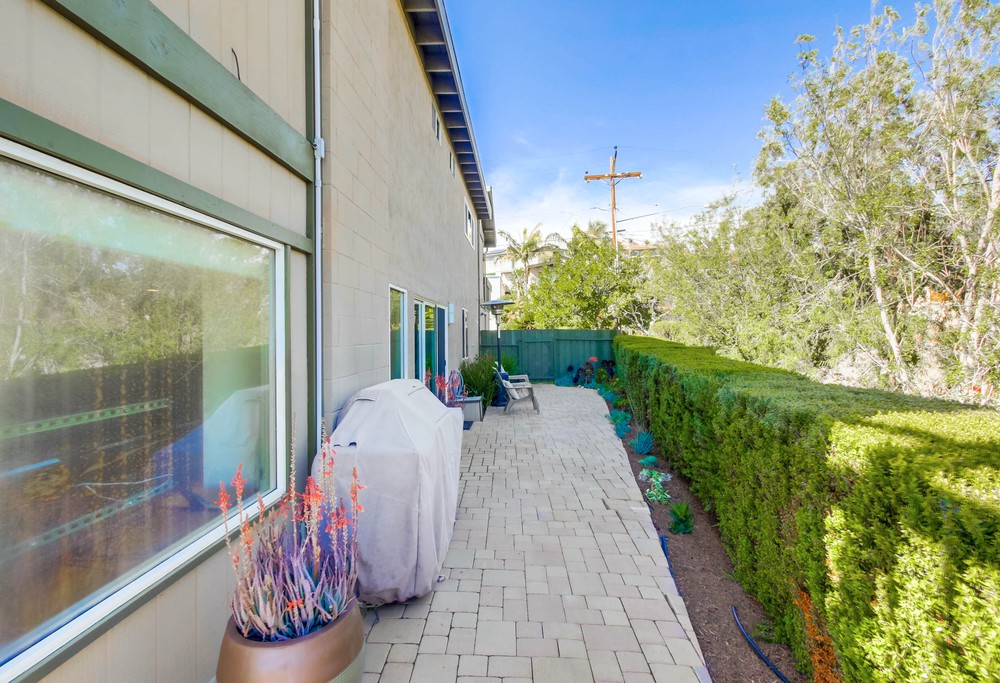 Virtual tour photo 49 of 56 for 2473 Geranium St