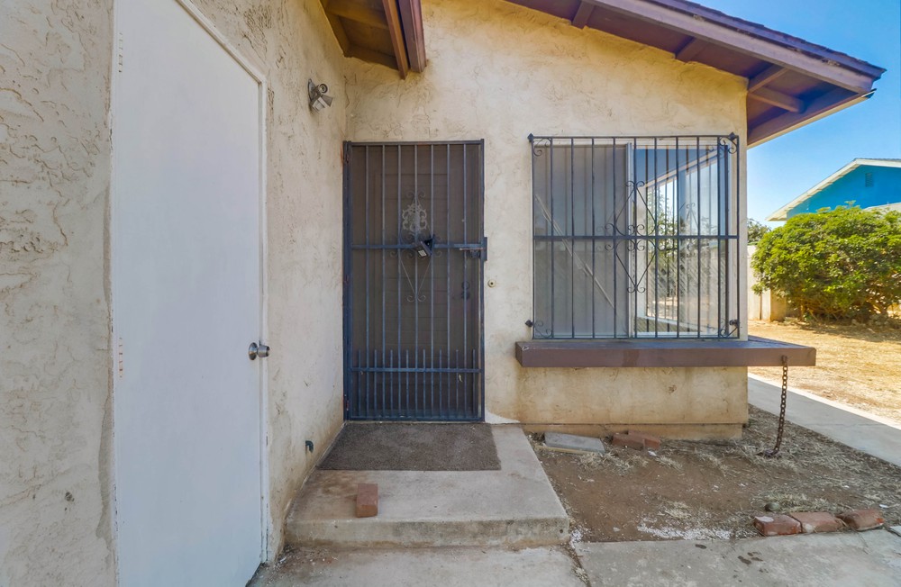 Virtual tour photo 7 of 33 for 2475 Palm Ave