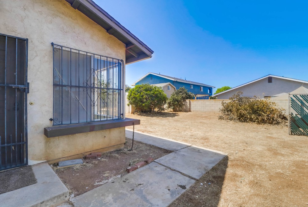 Virtual tour photo 8 of 33 for 2475 Palm Ave