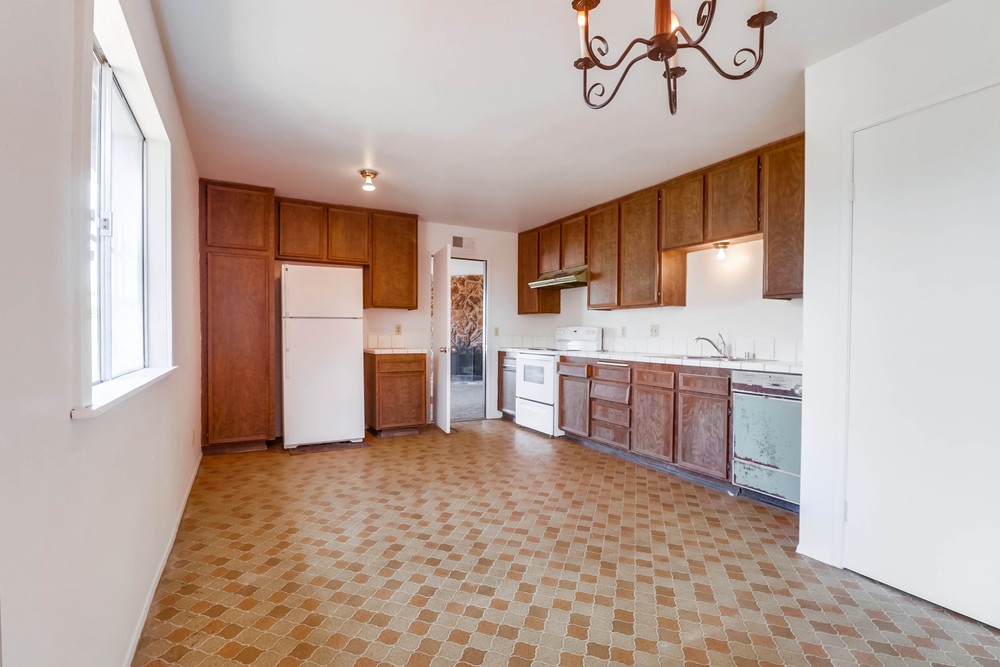 Virtual tour photo 13 of 33 for 2475 Palm Ave